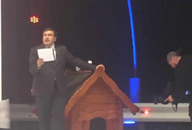 Saakaşvili aparıcılıq edəcək - Fotolar