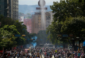  Venesuelada etiraz aksiyaları -    16 nəfər ölüb  