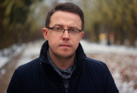 Ukraynalı yazıçı rusdilli həmvətənlərini təhqir etdi