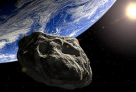 Asteroid gəlir