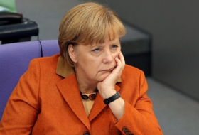 Merkel populyarlığını itirir