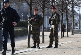 Parisi partlatmaq istəyən terrorçular tutulub