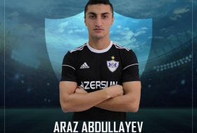 Araz Abdullayev Ağdam klubuna keçib
