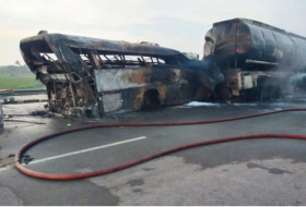Pakistanda avtobusla yük maşını toqquşub:   20 ölü   