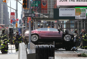 Nyu-yorkda avtomobil piyadaları əzdi: Ölən və yaralılar var (Fotolar)