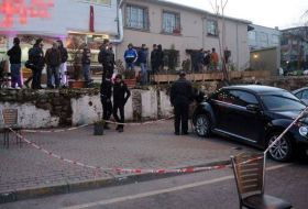 Türk restoranına silahlı hücum edilib