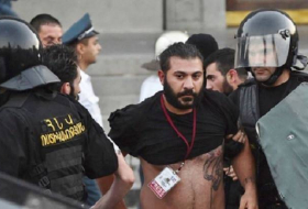 Ermənistanda jurnalistlərə qarşı zorakılıq davam edir