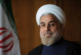 Ruhaninin prezidentliyi məsciddə təsdiqləndi 