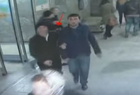 Bakı metrosunda telefon oğurluğu - Video